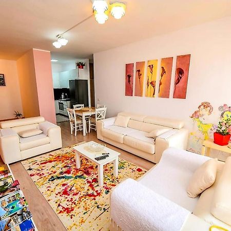Happy Stories' Apartment In City Centre Шкодер Екстер'єр фото