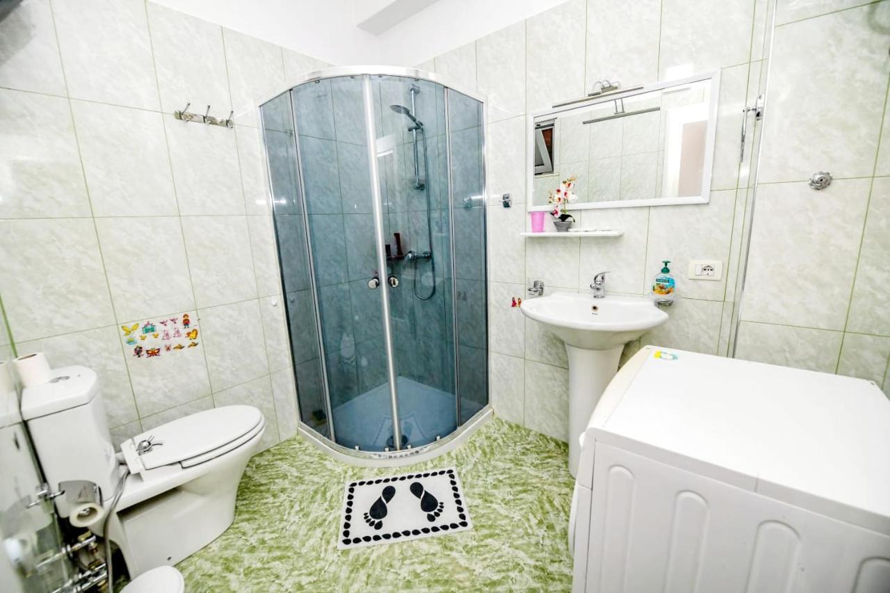 Happy Stories' Apartment In City Centre Шкодер Екстер'єр фото